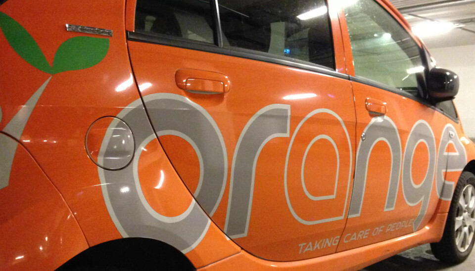 Arbeidstilsynet sjekker ut arbeidsvilkår for sykepleierne i helsevikarbyrået Orange Hjemmetjenester. De fleste ansatte er fra Litauen. Arbeidstilsynet sjekker ut arbeidsvilkår for sykepleierne i helsevikarbyrået Orange Hjemmetjenester. De fleste ansatte er fra Litauen.