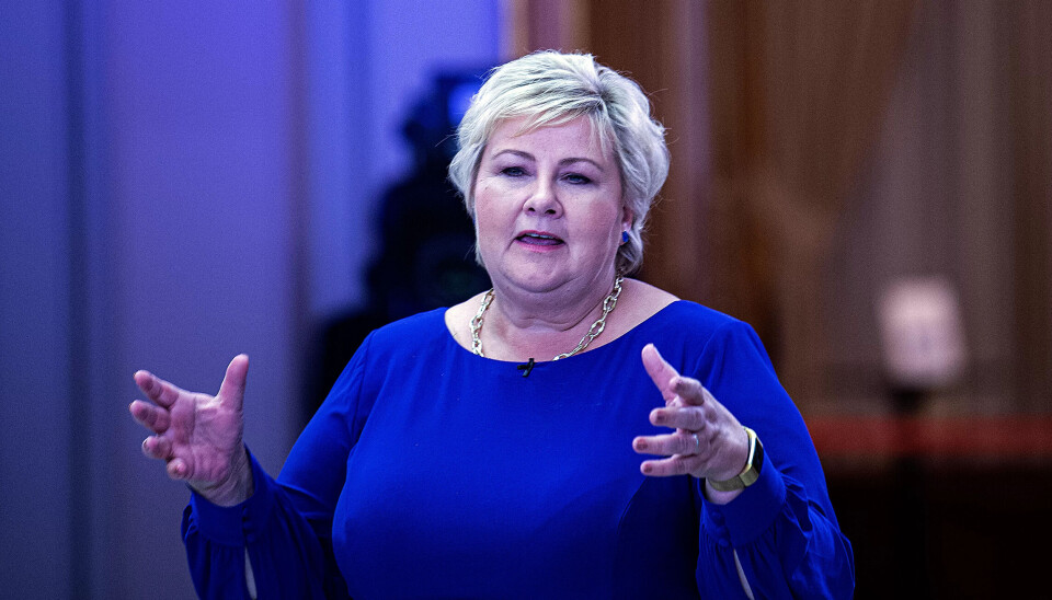 – Det betyr ikke at du ikke skal ha rett til å gå av, men det må ikke være et krav, sier Erna Solberg. (Arkivfoto) – Det betyr ikke at du ikke skal ha rett til å gå av, men det må ikke være et krav, sier Erna Solberg. (Arkivfoto)