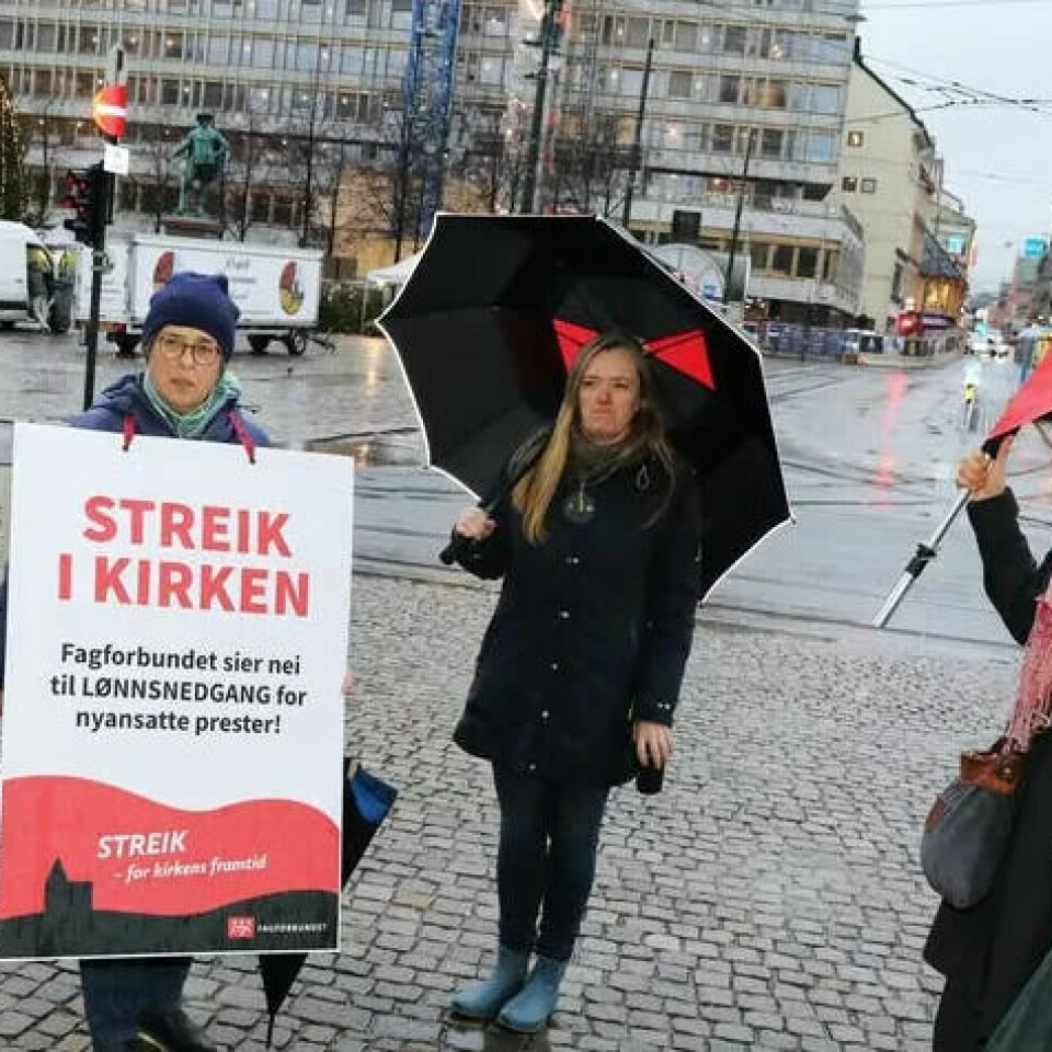 Fagforbundets nestleder Odd Haldgeir Larsen er fornøyd med resultatet som avsluttet kirkestreiken. Fagforbundets nestleder Odd Haldgeir Larsen er fornøyd med resultatet som avsluttet kirkestreiken.
