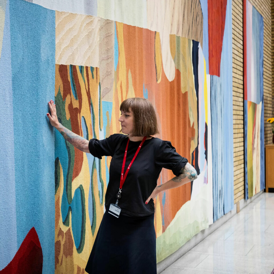 KJEMPE FOR ARBEIDSFOLK: Sara Bell vil være en stemme for vanlige arbeidsfolk. Hun vil mye heller ta en prat med tillitsvalgte enn med departementer, hvis hun skal høre om hvordan det står til i kommunene. KJEMPE FOR ARBEIDSFOLK: Sara Bell vil være en stemme for vanlige arbeidsfolk. Hun vil mye heller ta en prat med tillitsvalgte enn med departementer, hvis hun skal høre om hvordan det står til i kommunene.