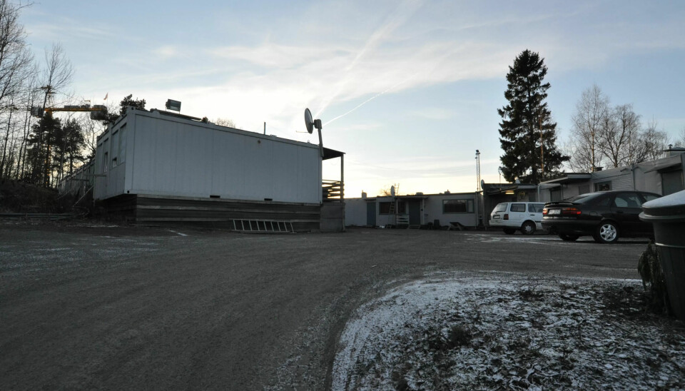 SJEKKES: Her i en brakkerigg i Lørenskog, er en stor del av de ansatte innkvartert. SJEKKES: Her i en brakkerigg i Lørenskog, er en stor del av de ansatte innkvartert.