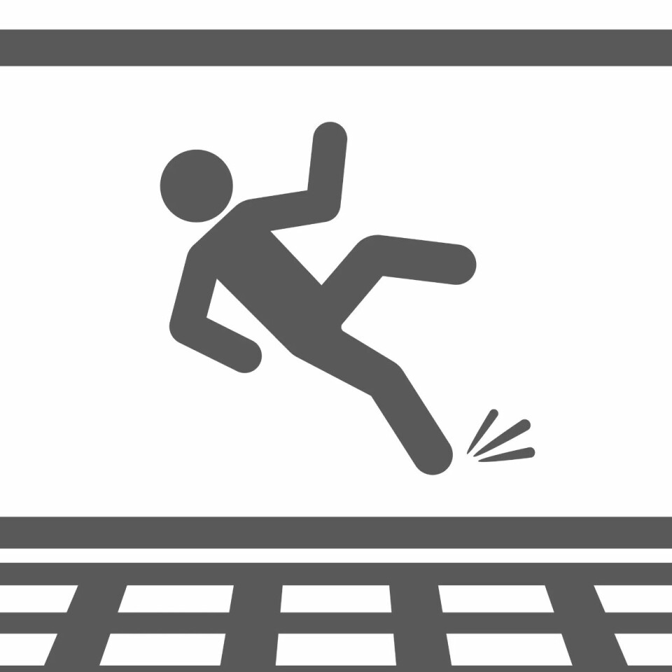 HEIMEKONTOR NØDVENDIG? Blir skadd når du jobbar heime, er staten restriktiv når det kjem til å gje yrkesskadeerstatning. I dag er rettspraksis at om det ikkje var nødvendig med heimekontor, får du ikkje erstatning. Det er dette LO og advokat Lindboe vil at Høgsterett skal forandre. HEIMEKONTOR NØDVENDIG? Blir skadd når du jobbar heime, er staten restriktiv når det kjem til å gje yrkesskadeerstatning. I dag er rettspraksis at om det ikkje var nødvendig med heimekontor, får du ikkje erstatning. Det er dette LO og advokat Lindboe vil at Høgsterett skal forandre.