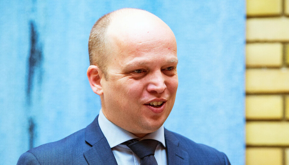 Trygve Slagsvold Vedum mener det ikke er noe å tjene på å privatisere offentlige tjenester. Trygve Slagsvold Vedum mener det ikke er noe å tjene på å privatisere offentlige tjenester.