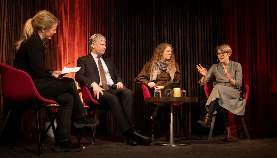 Politikerne har en rolle i arbeidslivspolitikken ved å skape forutsetninger for et ryddig og forutsigbart arbeidsliv. Fra v. Tiril Rustand Halvorsen, rådgiver i Agenda, Ola Elvestuen, Venstre, Tuva Moflag Ap og Kari Elisabeth Kaski, SV. Politikerne har en rolle i arbeidslivspolitikken ved å skape forutsetninger for et ryddig og forutsigbart arbeidsliv. Fra v. Tiril Rustand Halvorsen, rådgiver i Agenda, Ola Elvestuen, Venstre, Tuva Moflag Ap og Kari Elisabeth Kaski, SV.