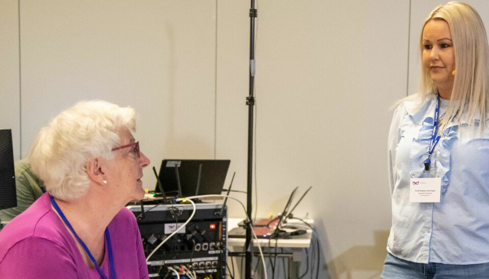 FELLES KAMP: Psykiater Randi Rosenqvist er glad for at Bodil Bakken Domingos og hennes kolleger i Vennesla har engasjert seg for sikkerhetshjem etter at hun besøkte kommunen. De to møttes og snakket også om temaet på en fagkonferanse nylig. FELLES KAMP: Psykiater Randi Rosenqvist er glad for at Bodil Bakken Domingos og hennes kolleger i Vennesla har engasjert seg for sikkerhetshjem etter at hun besøkte kommunen. De to møttes og snakket også om temaet på en fagkonferanse nylig.