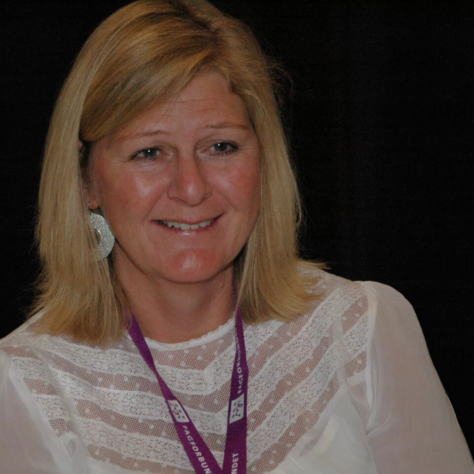 Anne Grete Reinertsen er barne- og ungdomsarbeider, sensor og veileder i faget, i tillegg til å sitte i eksamensnemnda på nasjonalt nivå Anne Grete Reinertsen er barne- og ungdomsarbeider, sensor og veileder i faget, i tillegg til å sitte i eksamensnemnda på nasjonalt nivå
