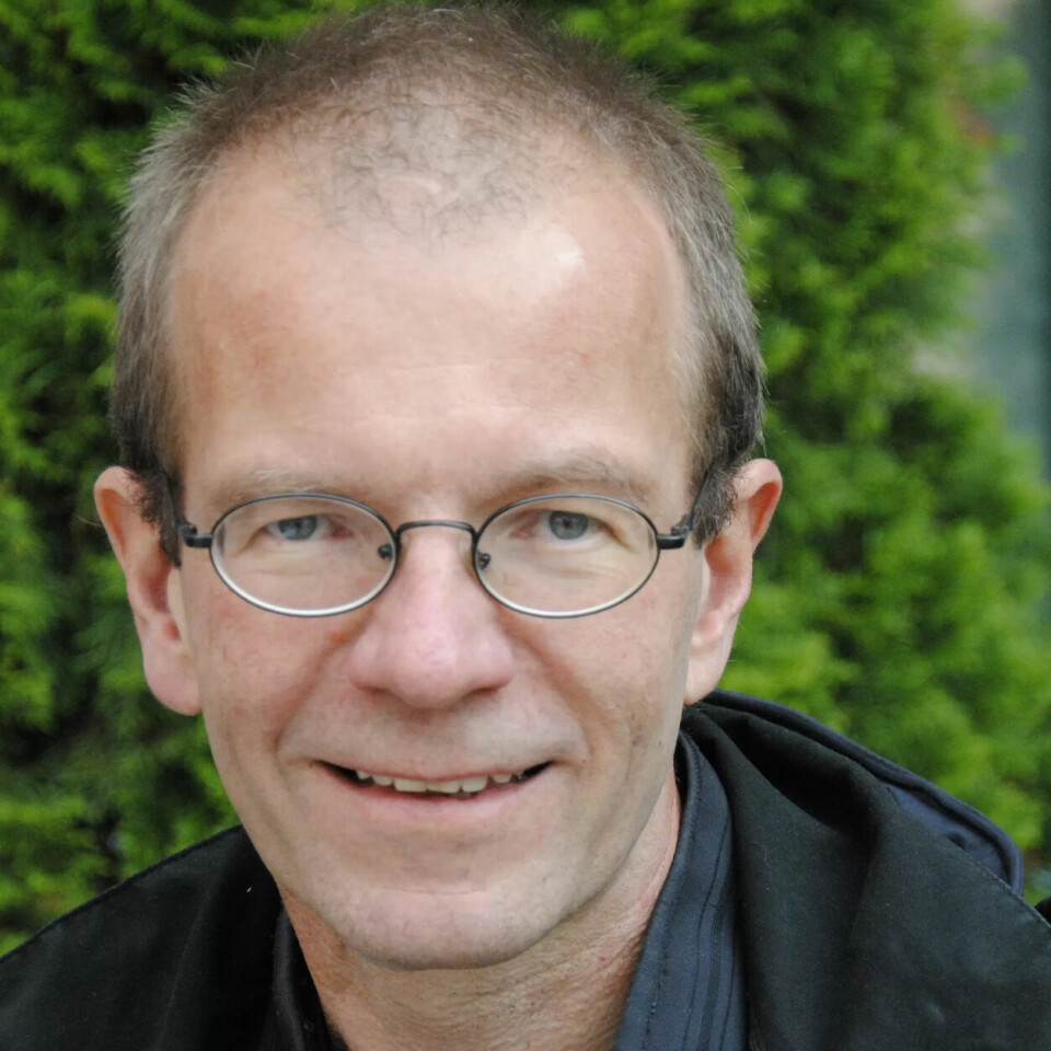 OPPTATT AV SLITERNE: Steinar Fuglevaag, SVs representant i pensjonsutvalget, mener Stortinget ikke bør vedta høyere aldersgrenser for å gå av med pensjon før ordninger for sliterne i arbeidslivet er på plass. OPPTATT AV SLITERNE: Steinar Fuglevaag, SVs representant i pensjonsutvalget, mener Stortinget ikke bør vedta høyere aldersgrenser for å gå av med pensjon før ordninger for sliterne i arbeidslivet er på plass.