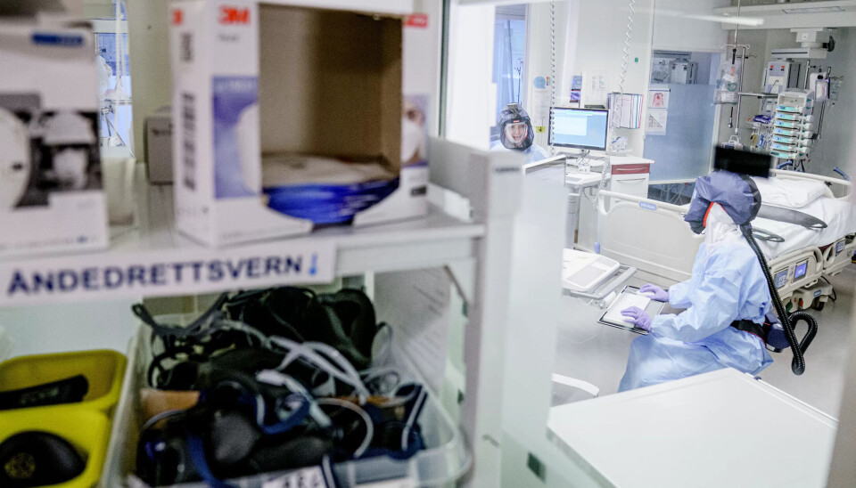 OVERFORBRUK: WHO har registrert stort overforbruk av antibiotika for pasienter som var innlagt for covid-19. Langt flere enn dem som trenge medisin mot bakterieinfeksjoner, ble gitt antibiotika «i tilfellet» det ville virke. OVERFORBRUK: WHO har registrert stort overforbruk av antibiotika for pasienter som var innlagt for covid-19. Langt flere enn dem som trenge medisin mot bakterieinfeksjoner, ble gitt antibiotika «i tilfellet» det ville virke.