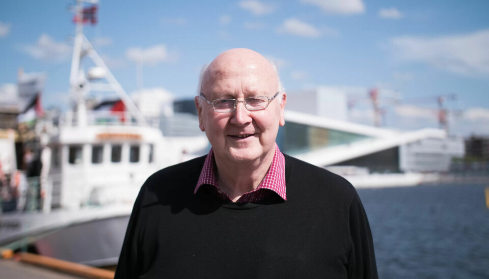 Torstein Dahle, leder i Ship to Gaza Norway, har signert brevet som i dag skal ha blitt sendt til utenriksminister Ine Eriksen Søreide (H). Han krever at Norge tydelig sier ifra om at sjøblokaden av Gaza må ta slutt. Her foran fiskeskøyten som for ett år siden ble tatt i varetekt av den israelske marinen, i et forsøk på å bryte blokaden. Torstein Dahle, leder i Ship to Gaza Norway, har signert brevet som i dag skal ha blitt sendt til utenriksminister Ine Eriksen Søreide (H). Han krever at Norge tydelig sier ifra om at sjøblokaden av Gaza må ta slutt. Her foran fiskeskøyten som for ett år siden ble tatt i varetekt av den israelske marinen, i et forsøk på å bryte blokaden.