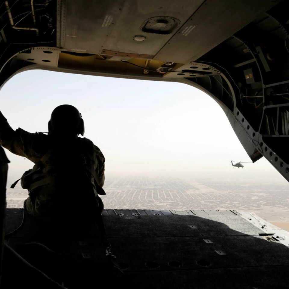 UTSIKTEN: Norske forsvarshelikoptre i lufta i Afghanistan. Denne flygeturen, rundt Faryab i 2012, gikk fredeligere for seg enn turene Glenn Lauvik var med på. UTSIKTEN: Norske forsvarshelikoptre i lufta i Afghanistan. Denne flygeturen, rundt Faryab i 2012, gikk fredeligere for seg enn turene Glenn Lauvik var med på.
