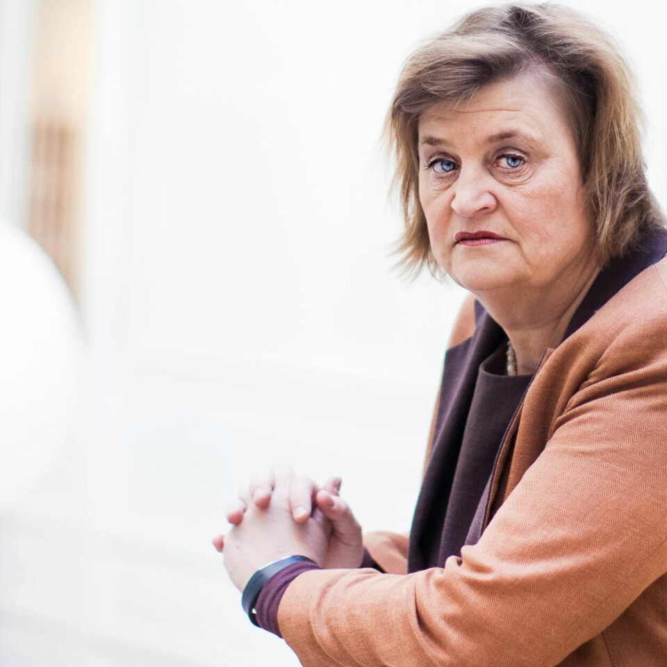 VIL SPØRRE: Elin Ørjasæter sier hun oppforder alle som går til skjønnhetssalonger å spørre om hvordan arbeidsforholdene er: – Hør med de som jobber der om de er klar over at det nå finst en salong med tariff, og om de kjenner rettighetene sine. VIL SPØRRE: Elin Ørjasæter sier hun oppforder alle som går til skjønnhetssalonger å spørre om hvordan arbeidsforholdene er: – Hør med de som jobber der om de er klar over at det nå finst en salong med tariff, og om de kjenner rettighetene sine.