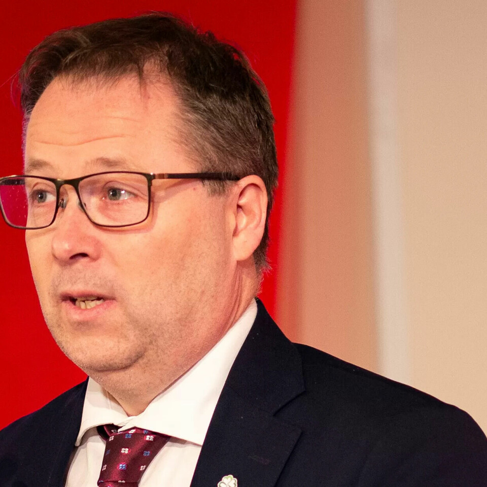TILLITSREFORM Kommunal- og distriktsminister Bjørn Arild Gram (Sp) koordinerer regjeringens arbeid med tillitsreformen. Det første møtet med partene i arbeidslivet ble hold 18. januar. TILLITSREFORM Kommunal- og distriktsminister Bjørn Arild Gram (Sp) koordinerer regjeringens arbeid med tillitsreformen. Det første møtet med partene i arbeidslivet ble hold 18. januar.