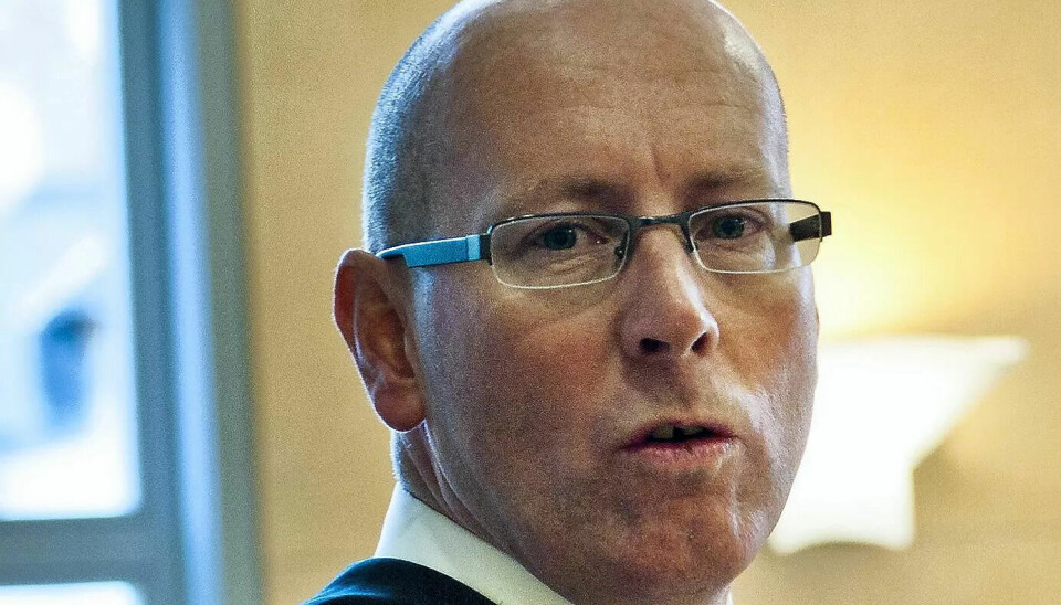 LOs toppjurist, Atle Sønstelid Johansen, er lite imponert over reglene regjeringen mener skal hindre misbruk av midlertidige ansettelser. LOs toppjurist, Atle Sønstelid Johansen, er lite imponert over reglene regjeringen mener skal hindre misbruk av midlertidige ansettelser.