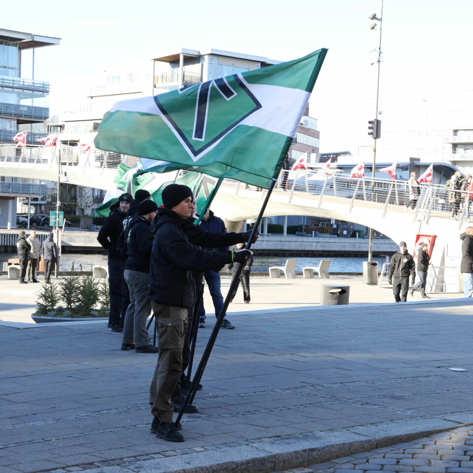MARKERING: Den nordiske motstandsbevegelsen er en nynazistisk organisasjon. Her fra et torgmøte i Fredrikstad i 2018. MARKERING: Den nordiske motstandsbevegelsen er en nynazistisk organisasjon. Her fra et torgmøte i Fredrikstad i 2018.