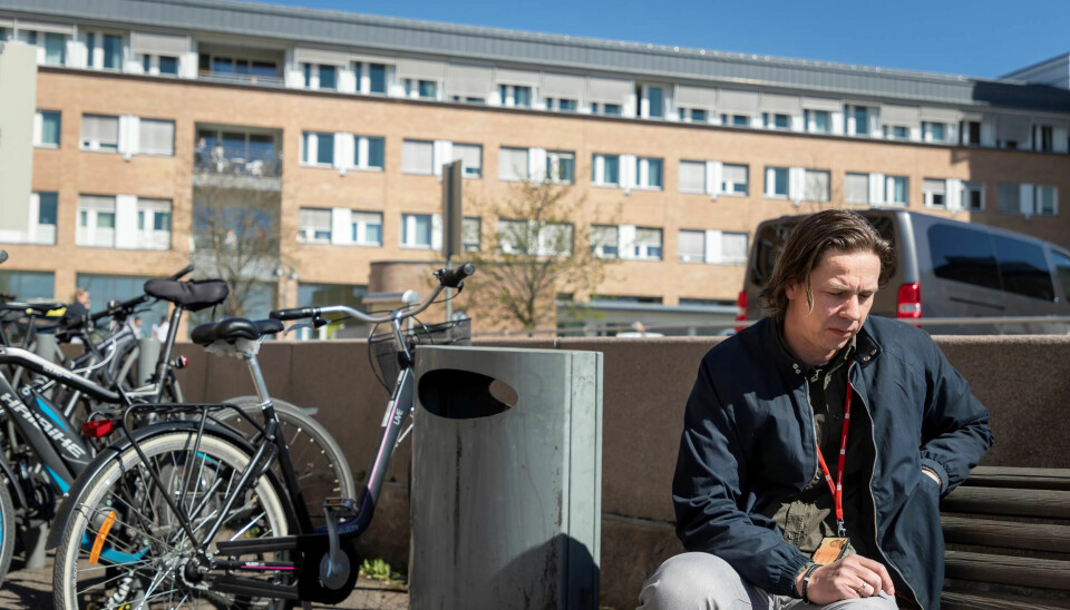 VIL HELST GLEMME: Sikkerhetsvakt Frederik Samuelsen skulle egentlig ønske det var mulig å slette 22. juli fra hukommelsen. Men har innsett at det ikke går. VIL HELST GLEMME: Sikkerhetsvakt Frederik Samuelsen skulle egentlig ønske det var mulig å slette 22. juli fra hukommelsen. Men har innsett at det ikke går.