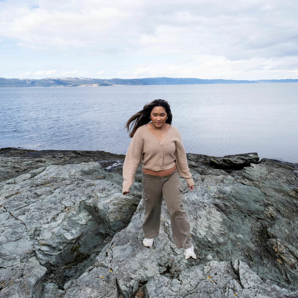 NATURTERAPI: Her langs Trondheimsfjorden gikk Jean Rose Reyes Alquizar lange turer da hun var syk. Naturen distraherte henne fra de negative tankene. NATURTERAPI: Her langs Trondheimsfjorden gikk Jean Rose Reyes Alquizar lange turer da hun var syk. Naturen distraherte henne fra de negative tankene.