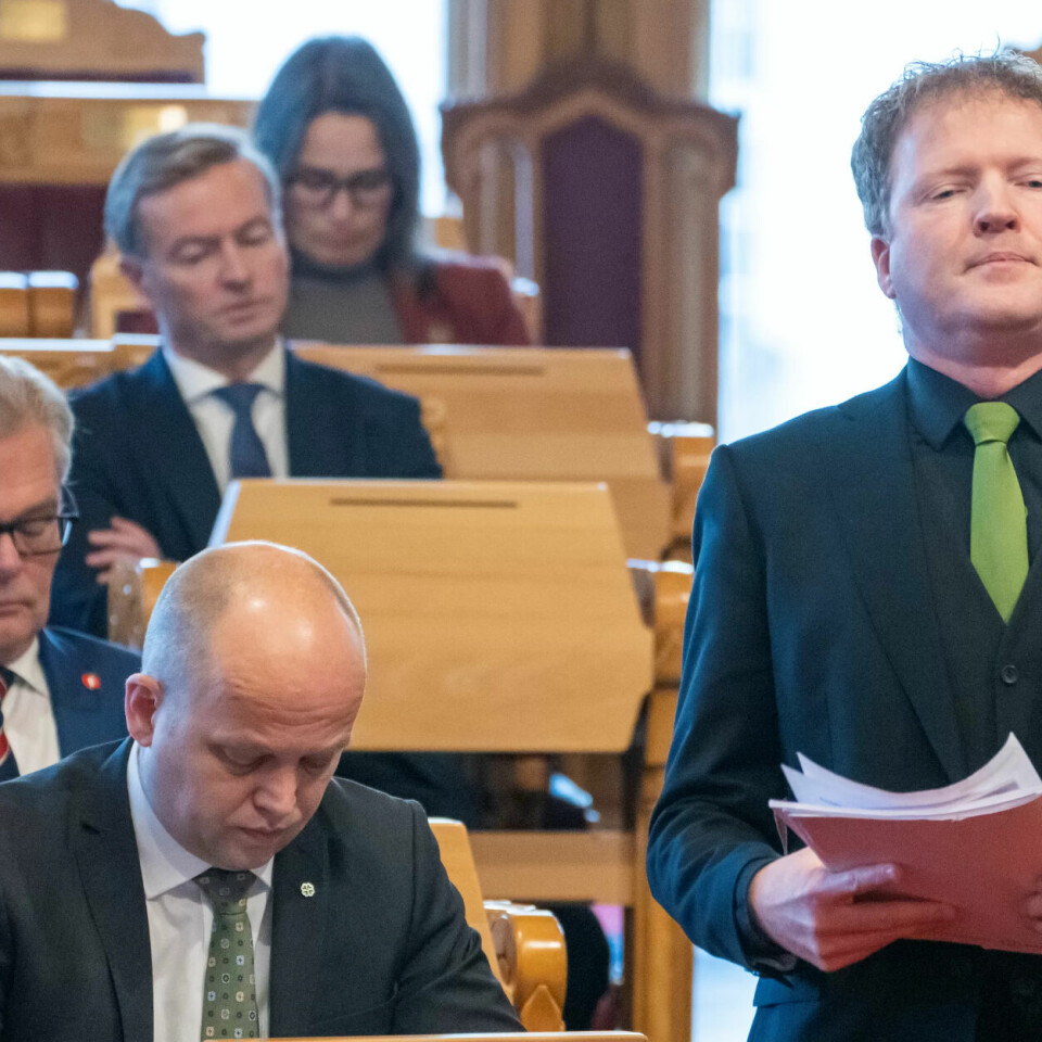 ØKER: Kommunalminister Sigbjørn Gjelsvik (t.h) og finansminister Trygve Slagsvold Vedum. ØKER: Kommunalminister Sigbjørn Gjelsvik (t.h) og finansminister Trygve Slagsvold Vedum.