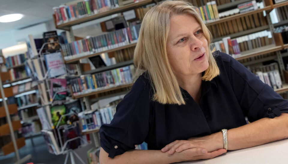 BLIR RESPEKTERT: Biblioteksjef Tove Aurdal Hjellnes i Volda har beholdt tittelen biblioteksjef tross alle endringene i kommuneorganisering og ulike sjefer. BLIR RESPEKTERT: Biblioteksjef Tove Aurdal Hjellnes i Volda har beholdt tittelen biblioteksjef tross alle endringene i kommuneorganisering og ulike sjefer.