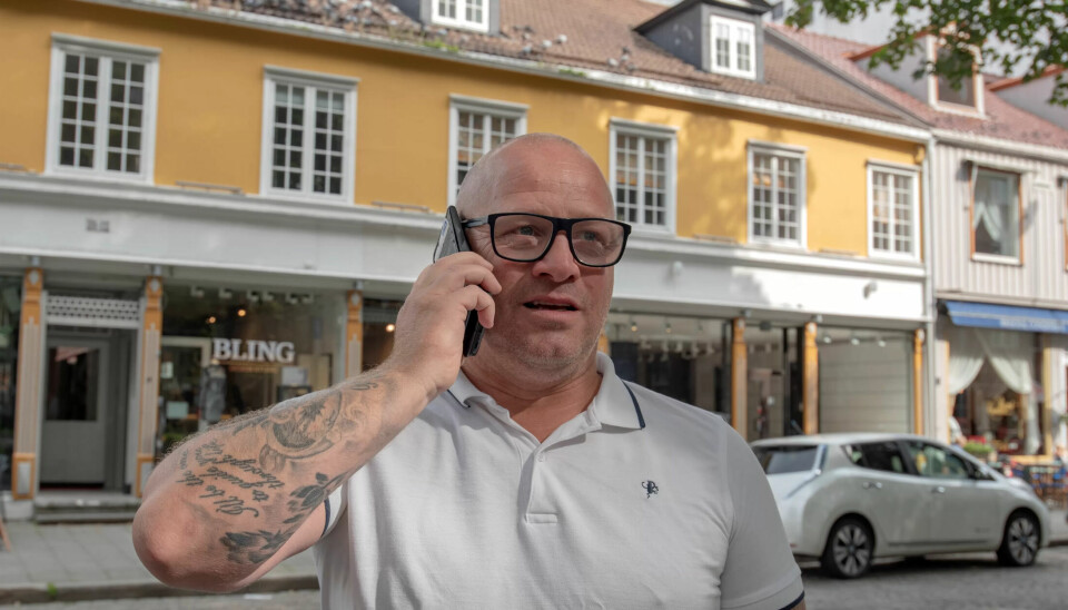 FERDIG MED ALERIS: Roger Berg har lukket døra til Aleris en gang for alle, og tør å stå fram. - Det de holder på med er sosial dumping så det holder, sier han. FERDIG MED ALERIS: Roger Berg har lukket døra til Aleris en gang for alle, og tør å stå fram. - Det de holder på med er sosial dumping så det holder, sier han.