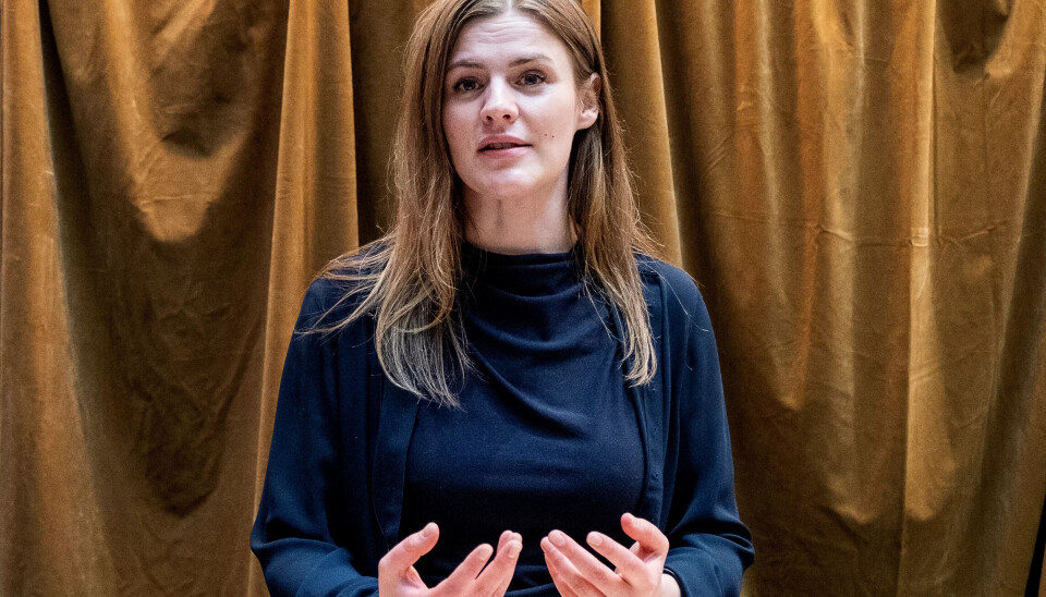 Skal du være med på å påvirke i fagbevegelsen eller politikken er det er fordel at du går opp på talerstolen, mener Ann Ørjebu. Skal du være med på å påvirke i fagbevegelsen eller politikken er det er fordel at du går opp på talerstolen, mener Ann Ørjebu.