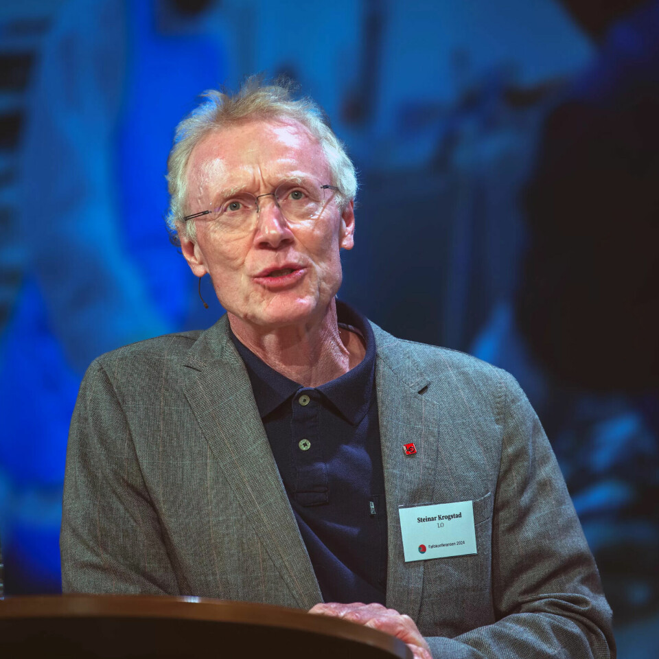 FØLGER MED: Nestleder i LO, Steinar Krogstad. FØLGER MED: Nestleder i LO, Steinar Krogstad.