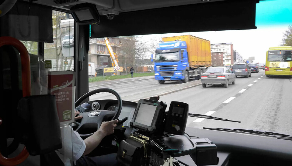 Oslo og Akershus var først ute med å sette alt av busstjenestene ut på anbud. Nå følger resten av landet etter. Oslo og Akershus var først ute med å sette alt av busstjenestene ut på anbud. Nå følger resten av landet etter.