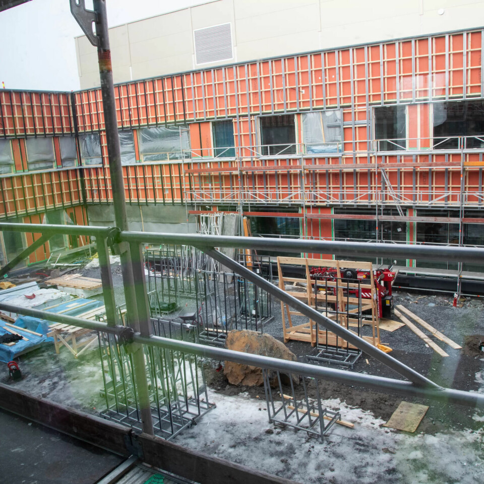 UFERDIG: Indre atrium underveis. UFERDIG: Indre atrium underveis.