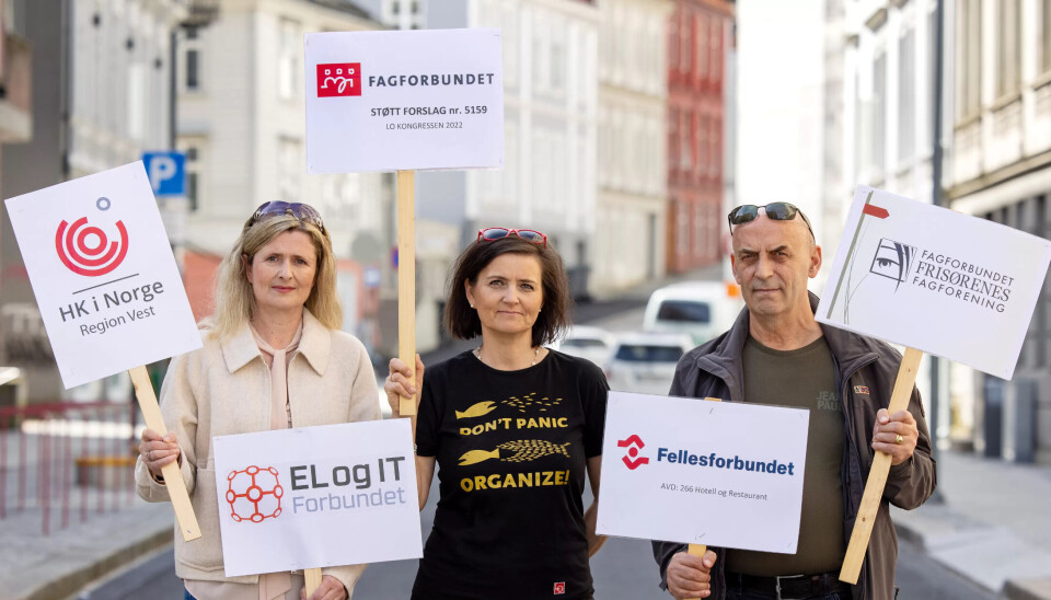 KLAR FOR FORSLAG: I år kommer et forslag fra vest: Fagforbundets Ingunn Reistad Jacobsen (i midten), Linda Grandal Larsen fra Handel og kontor og Djevat Hisenaj fra Fellesforbundet Hotell og restaurant med flere, vil ha alle oversikter over bedrifter med tariffavtale i alle bransjer inn i en felles portal. KLAR FOR FORSLAG: I år kommer et forslag fra vest: Fagforbundets Ingunn Reistad Jacobsen (i midten), Linda Grandal Larsen fra Handel og kontor og Djevat Hisenaj fra Fellesforbundet Hotell og restaurant med flere, vil ha alle oversikter over bedrifter med tariffavtale i alle bransjer inn i en felles portal.