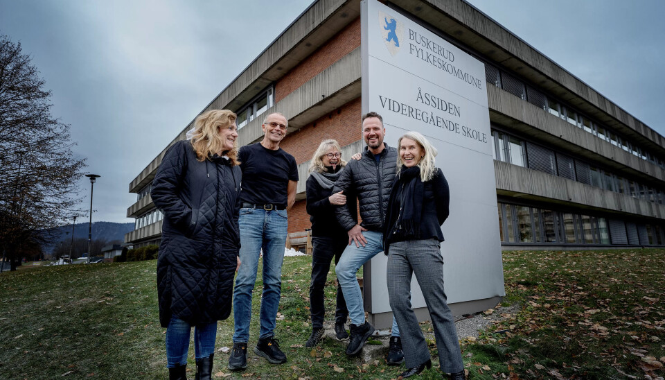 GLAD OG STOLT AKAN-VINNER: F.v. Elisabeth Mørch, Per Trondsen, Gunn-Kari Bakke, Glenn Steen-Haugen og Ann-Mari Henriksen. GLAD OG STOLT AKAN-VINNER: F.v. Elisabeth Mørch, Per Trondsen, Gunn-Kari Bakke, Glenn Steen-Haugen og Ann-Mari Henriksen.
