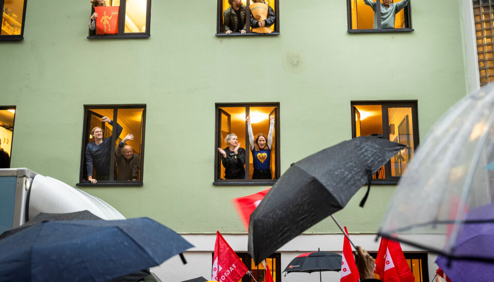Massiv oppslutning om Oslo Nye Teater i Oslos gater
