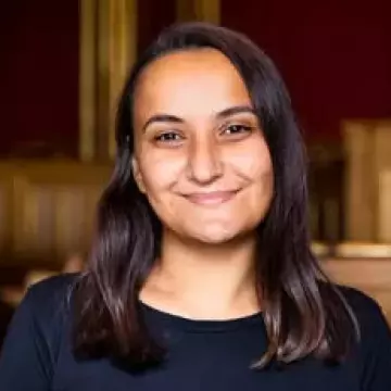 Seher Aydar, stortingsrepresentant for Rødt i helse- og omsorgskomiteen 