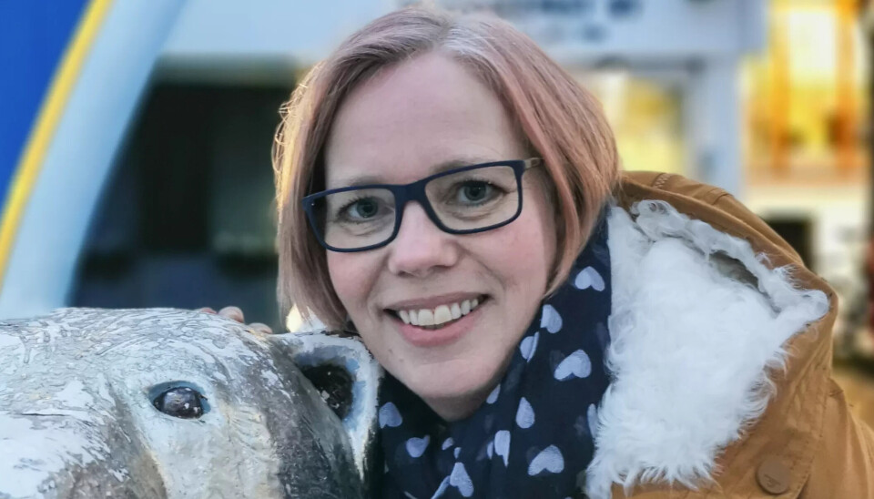 SELVUTVIKLING: Ingunn Johansen fullførte nettopp en to-årig utdanning. Som de fleste andre i klassen fikk hun dekka både reise, opphold, studieavgift og lønn under den samlingsbaserte utdanningen: - For meg var selvutvikling grunnen til at jeg begynte. Nå mestrer jeg blant annet oppgaveskriving og det å stå foran folk på en helt annen måte, forteller hun til Fagbladet. SELVUTVIKLING: Ingunn Johansen fullførte nettopp en to-årig utdanning. Som de fleste andre i klassen fikk hun dekka både reise, opphold, studieavgift og lønn under den samlingsbaserte utdanningen: - For meg var selvutvikling grunnen til at jeg begynte. Nå mestrer jeg blant annet oppgaveskriving og det å stå foran folk på en helt annen måte, forteller hun til Fagbladet.