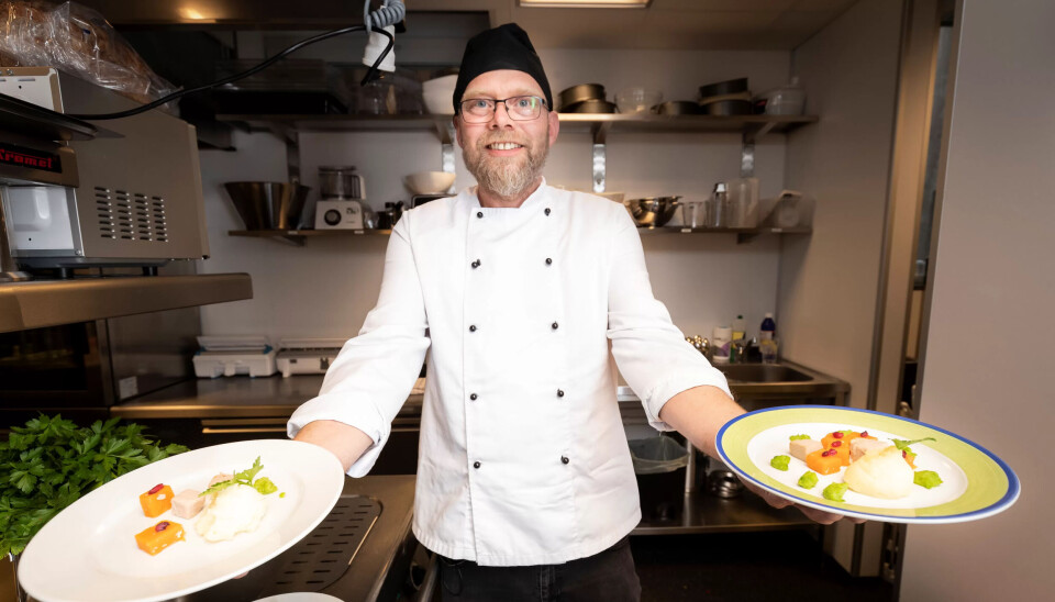 PORSELEN: Kokkene i Sandefjord legger all diettmat på tallerken. Og det skal helst være en porselenstallerken. PORSELEN: Kokkene i Sandefjord legger all diettmat på tallerken. Og det skal helst være en porselenstallerken.
