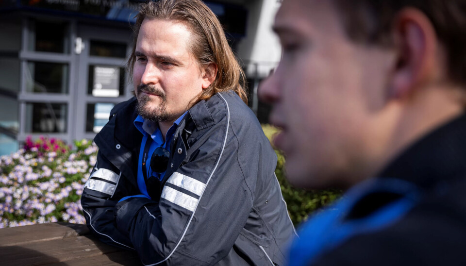 VEMODIG: Det var ikke med lett hjerte at styret i Helgedagsbetjeningens klubb la ned vervene sine og meldte seg ut av fagforeningen de hadde vært medlemmer av i henholdsvis sju, ni og over tjue år, forteller tidligere sekretær Nils Reichelt. VEMODIG: Det var ikke med lett hjerte at styret i Helgedagsbetjeningens klubb la ned vervene sine og meldte seg ut av fagforeningen de hadde vært medlemmer av i henholdsvis sju, ni og over tjue år, forteller tidligere sekretær Nils Reichelt.