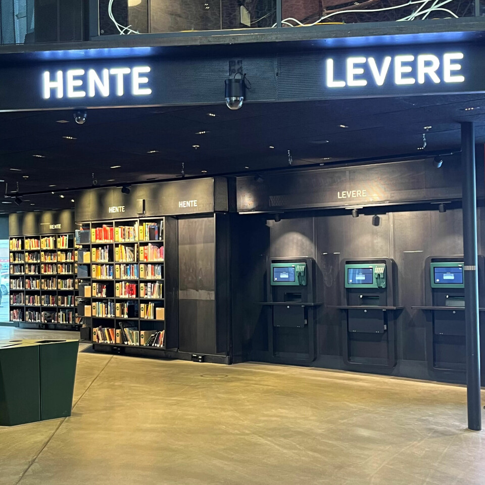 MØTEPLASS: Biblioteket i dag byr på langt mer enn henting og levering av bøker,. MØTEPLASS: Biblioteket i dag byr på langt mer enn henting og levering av bøker,.