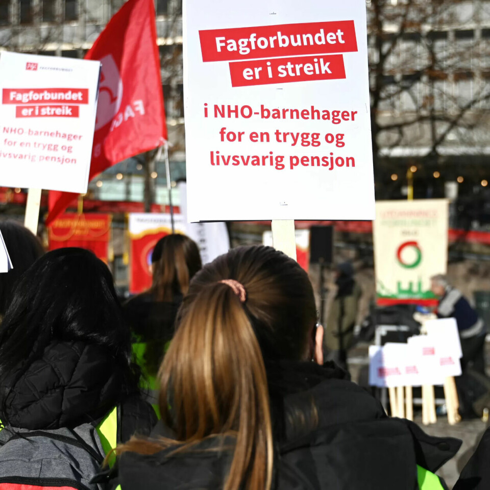 Nå skal de barnehageansatte tilbake på jobb. Se hva de ble enige om
