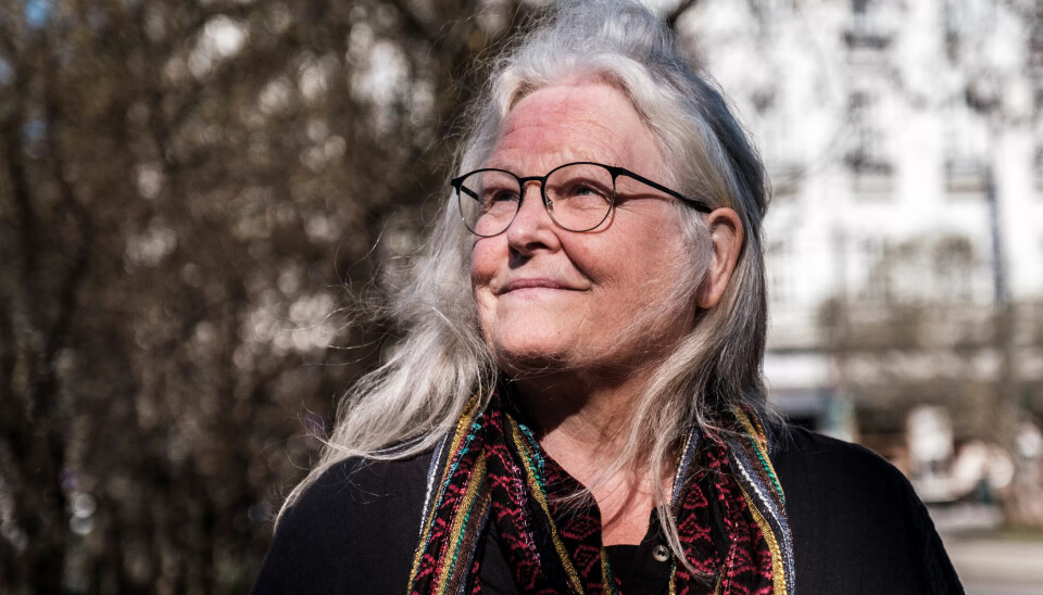 KRITISK: Elisabeth Thoresen leiar organisasjonen AAP-aksjonen som har ei Facebook-gruppe med over 30.000 medlemmar. Ho meiner at det må bli enkelt for folk å få hjelp. At alle dei ulike støtteordningane skal bli slått saman til ei enkelt støtte som er nok til å leve av. KRITISK: Elisabeth Thoresen leiar organisasjonen AAP-aksjonen som har ei Facebook-gruppe med over 30.000 medlemmar. Ho meiner at det må bli enkelt for folk å få hjelp. At alle dei ulike støtteordningane skal bli slått saman til ei enkelt støtte som er nok til å leve av.