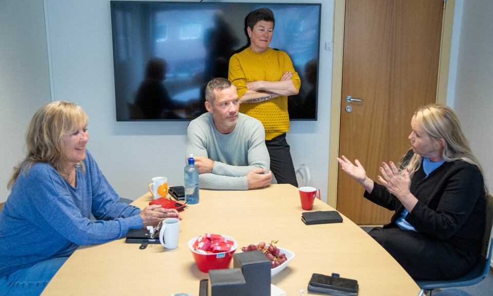 GIR RÅD: Torgunn Gunnarsen, Steffan Hunter Pedersen, Berit Gullhav og Wenche Høyforslett er alle hovedtillitsvalgte i Bodø kommune. De har mange usikre medlemmer innom kontoret.