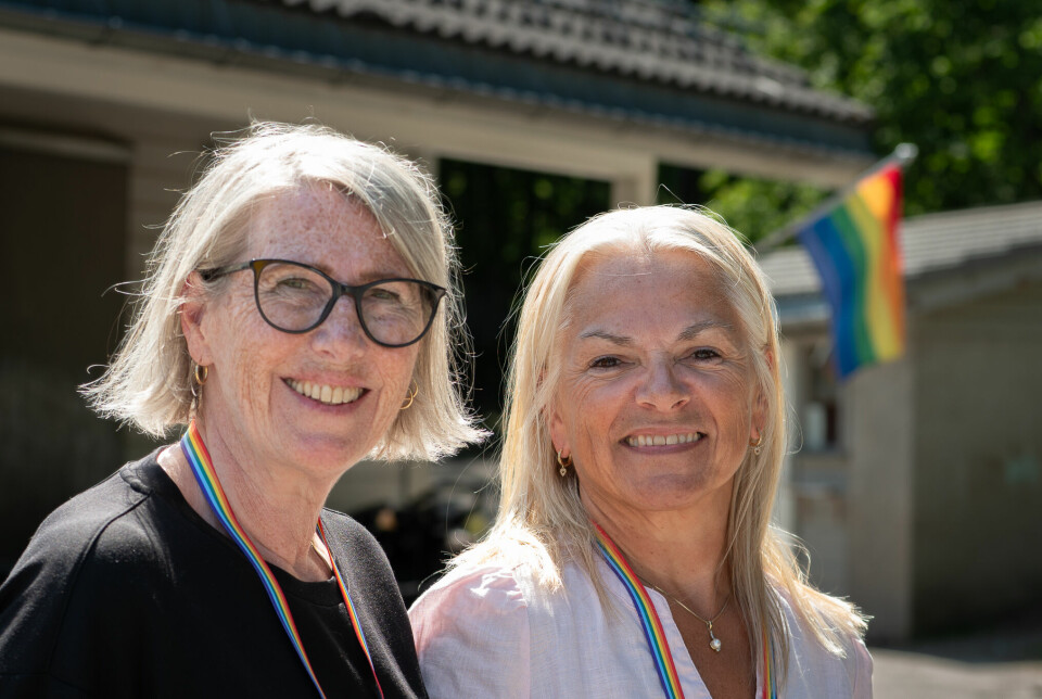 LIKESTILLING, LIKEVERD, MANGFOLD OG RESPEKT: For styrer i Skavli barnehage Hege Bogen og barnehagesjef i Horten, June Malene Jensen er det en selvfølge å markere pridemåneden juni.