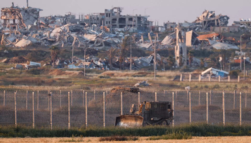 BULLDOSERE: Israel bruker bulldosere fra Caterpillar til å jevne Gaza med jorda og rive palestinske hjem. Nå har Oljefondet trukket alle investeringer ut av selskapet.