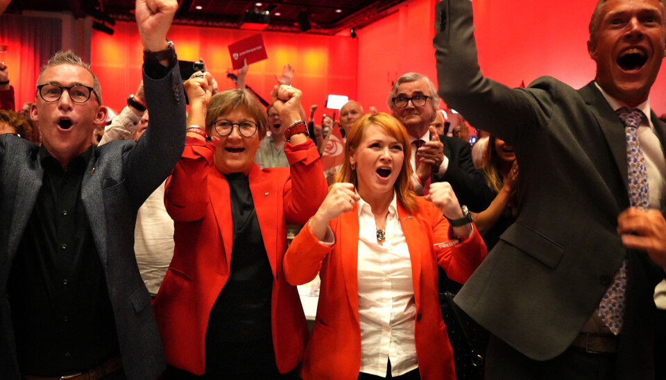 LO-TOPPENE: Christopher Beckham, Mette Nord, Kine Asper Vistnes og Christian Justnes mandag kveld. Hva vil de kreve av Arbeiderpartiet nå?