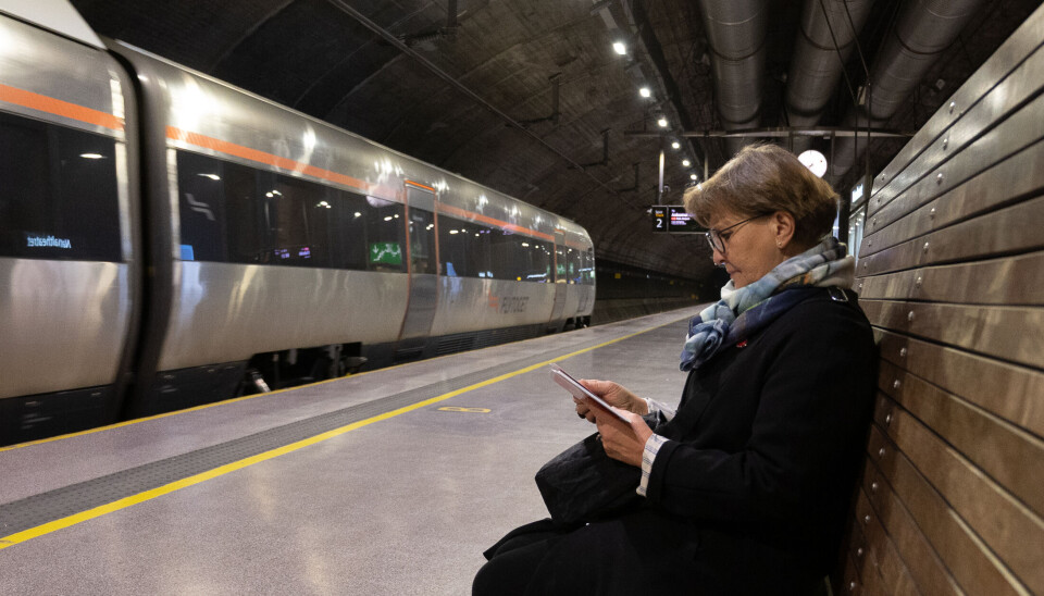 2024: Det er usikkert hva som blir neste stopp for Mette Nord, men hun virker ikke helt ferdig med offentligheten ennå. Her er hun på vei mot Porsgrunn, en tidlig maimorgen under tariffoppgjøret i 2024.