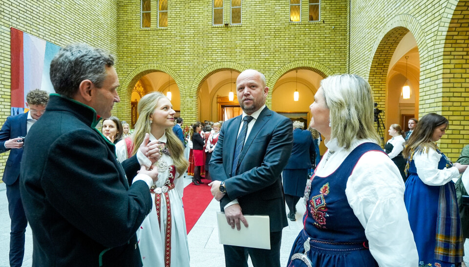 ALVOR: Sp-leder Trygve Slagsvold Vedum gjør alvor av å være en frispiller på Stortinget og har alliert seg med samtlige andre partier i ulike saker.