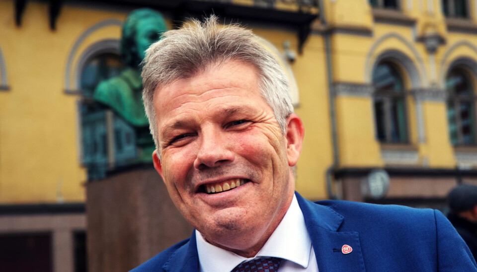 ØKER: Regjeringen og kommunalminister Bjørnar Skjæran (Ap) foreslår kraftig økning i kommunenes inntekter neste år.