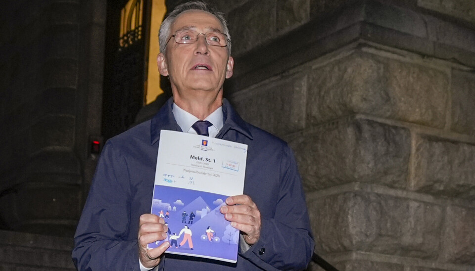 STATSBUDSJETT: Finansminister Jens Stoltenberg møtte pressen ved Finansdepartementet onsdag morgen, før han gikk videre til Stortinget.