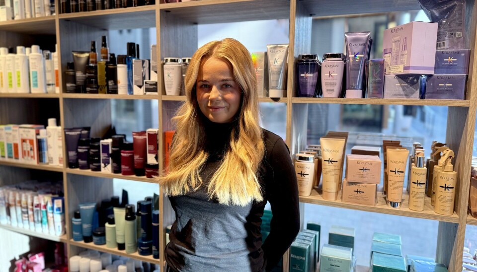 SYKEPENGER-KRØLL: Cecilie Holsbøe er delvis tilbake i jobb. Hun må fortsatt vente lenge på sykepenger.