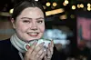Lisa Linden Vaags er lærling i kontorfaget, og synes mentorprogrammet er et fantastisk tilbud til lærlinger. - Jeg og mange andre bor langt hjemmefra, og da kan det være mange situasjoner der man trenger råd, støtte eller litt veiledning, sier hun.